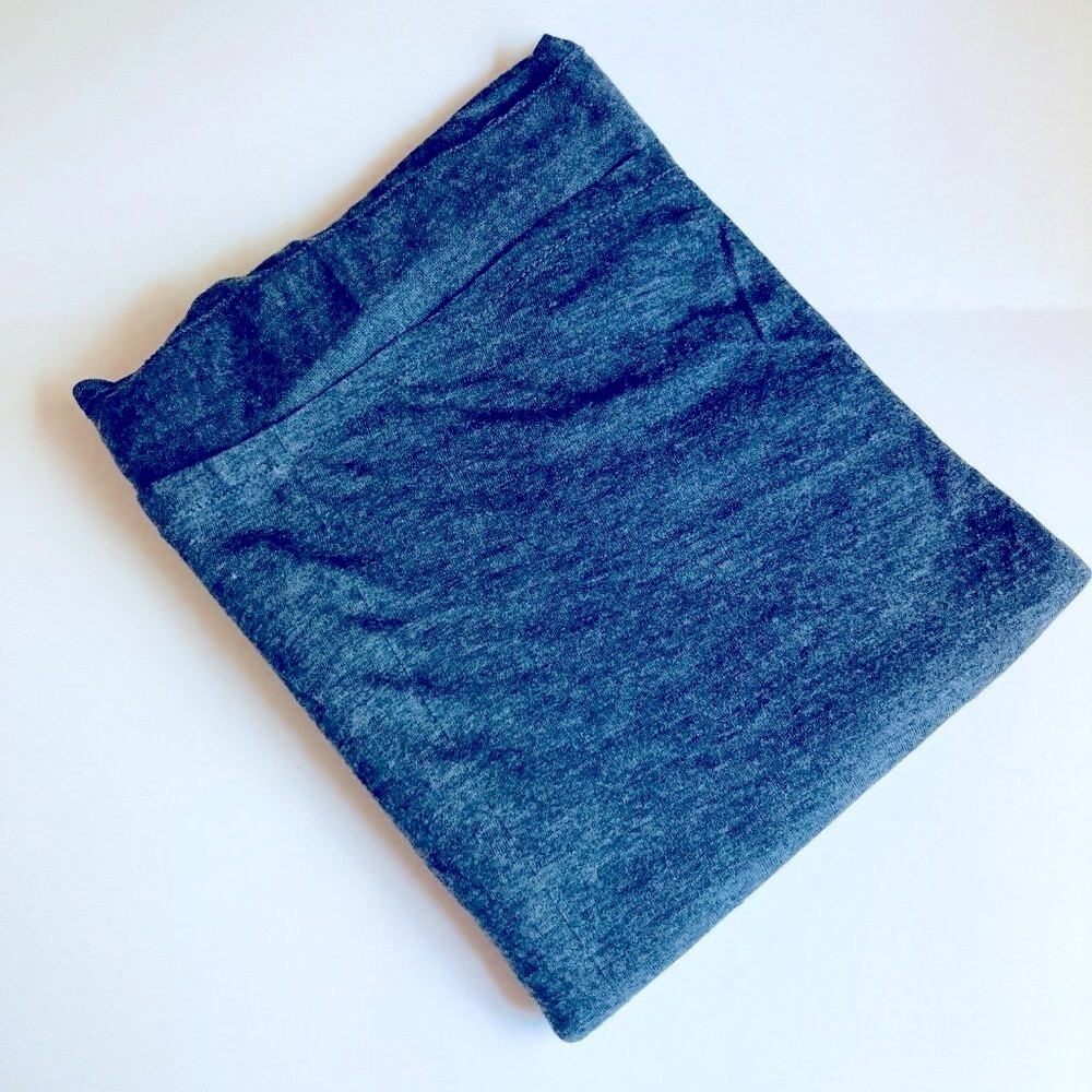 Very Large Lightweight Infinity Scarf - Picture 4 of 4